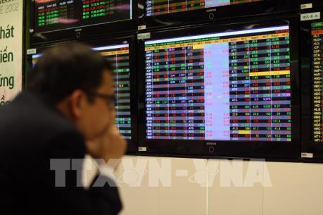 Chứng khoán ngày 21/3: VN-Index lùi sâu dưới ngưỡng 1.000 điểm