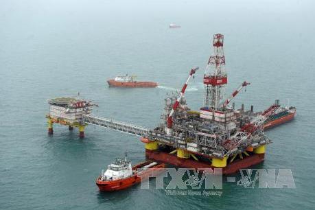 Nỗ lực cắt giảm khai thác dầu mỏ mang về cho Nga hàng nghìn tỷ ruble