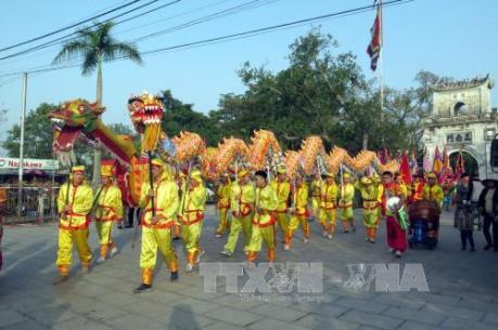 Chính thức diễn ra Lễ hội truyền thống đền Trần năm 2017