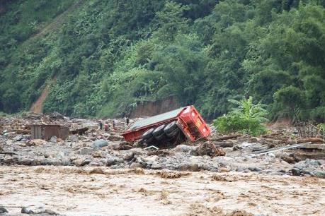 Trong 12 giờ tới, lũ trên các sông từ Thanh Hoá-Hà Tĩnh lên nhanh đề phòng lũ quét