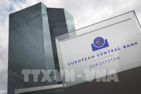 Lãi suất trái phiếu Eurozone giảm mạnh