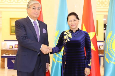 Chủ tịch Quốc hội Nguyễn Thị Kim Ngân hội kiến Chủ tịch Thượng viện Cộng hòa Kazakhstan