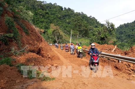 Cảnh báo nguy cơ lũ quét, sạt lở đất ở vùng núi từ Thừa Thiên Huế đến Bình Định