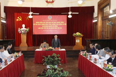 Thu nhập thấp, không thu hút được nguồn nhân lực chất lượng