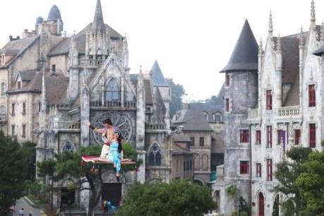 Phiêu du cùng Halloween nhuốm màu cổ tích ở Sun World Ba Na Hills