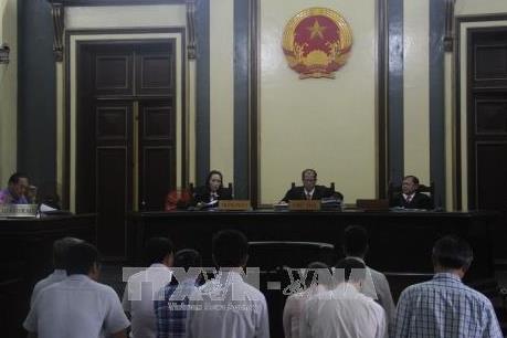 Vụ VN Pharma “buôn lậu” thuốc ung thư: Khoản tiền 7,5 tỷ chi "hoa hồng" vào túi ai?