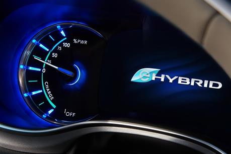 Lượng khí thải của các loại ô tô hybrid cao gấp nhiều lần quảng cáo