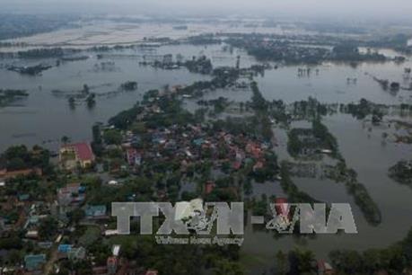 Sẽ hoàn thành cấp điện trở lại cho người dân bị ngập lụt tại Hà Nội trong hôm nay