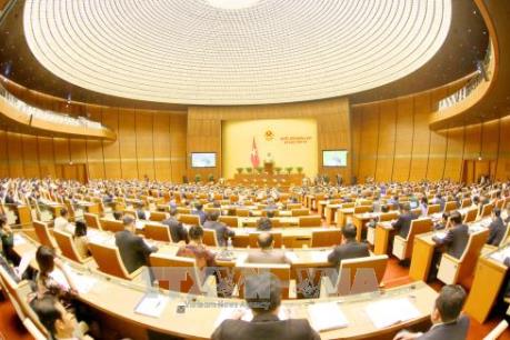 Bên lề kỳ họp Quốc hội: Khơi thông nguồn lực để tăng trưởng kinh tế bền vững