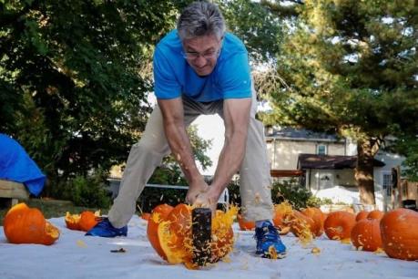 "Thợ săn" kỷ lục Guinness tiếp tục "lập công"