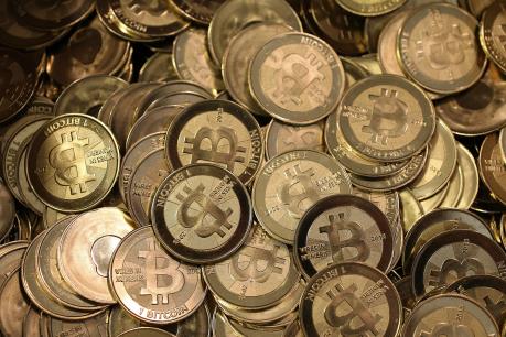 Cấm phát hành, cung ứng và sử dụng tiền ảo, bitcoin