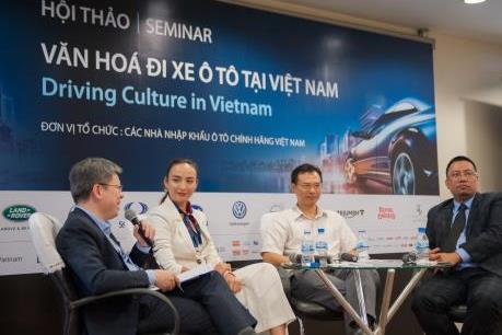 Văn hoá lái xe ô tô cần được chú trọng và nâng cao