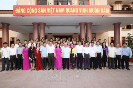  Tổng Bí thư Nguyễn Phú Trọng: Nghệ An cần bứt phá mạnh mẽ, là đầu tàu của Bắc Trung bộ