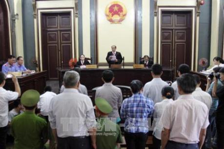 Tuyên hủy toàn bộ bản án sơ thẩm vụ VN Pharma "buôn lậu" thuốc ung thư 