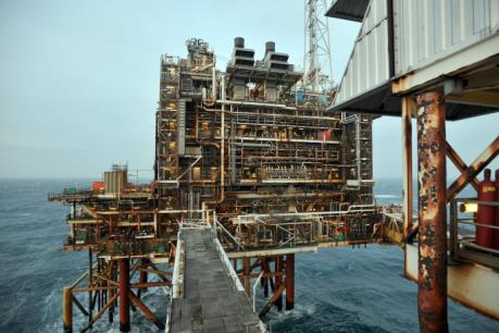 Tập đoàn dầu khí Anh BP thu lợi nhờ giá dầu cao