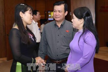 Tạo "cú hích" cho phát triển kinh tế - xã hội