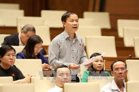 Quốc hội bàn về lùi thời điểm triển khai áp dụng chương trình giáo dục mới