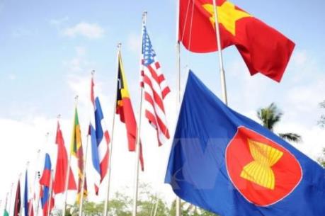 Khôi phục niềm tin vào toàn cầu hóa, thúc đẩy hội nhập kinh tế ASEAN