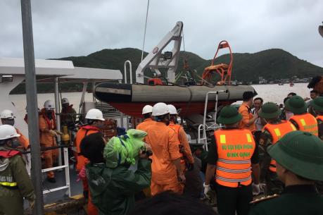 Đã tìm thấy 5 thi thể thuyền viên bị nạn tại Quy Nhơn