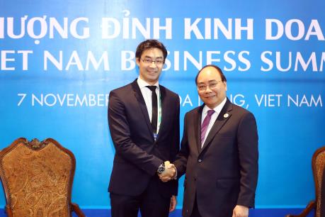 Thủ tướng Nguyễn Xuân Phúc  tiếp Giám đốc Điều hành Diễn đàn Kinh tế Thế giới