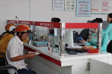 Miễn giảm lãi suất cho các hộ gia đình bị thiệt hại do bão số 12