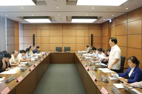 Thông cáo số 13 kỳ họp thứ 4, Quốc hội khóa XI