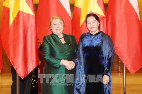 Chủ tịch Quốc hội Nguyễn Thị Kim Ngân hội kiến Tổng thống Cộng hòa Chile