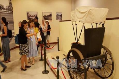 Phu nhân Trưởng đoàn các nền kinh tế APEC thăm Phố cổ Hội An