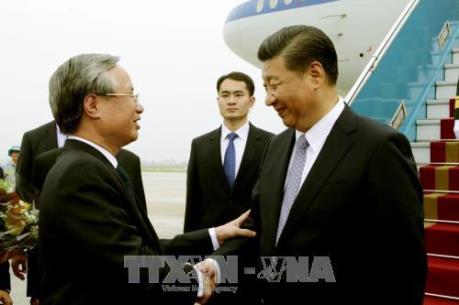 Chủ tịch Trung Quốc Tập Cận Bình bắt đầu chuyến thăm cấp Nhà nước tới Việt Nam 