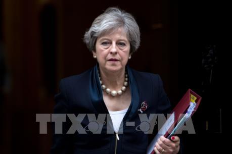 Thủ tướng Anh đối mặt khó khăn trong tiến trình Brexit