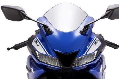 Yamaha YZF-R15 về Việt Nam có giá bán 93 triệu đồng 