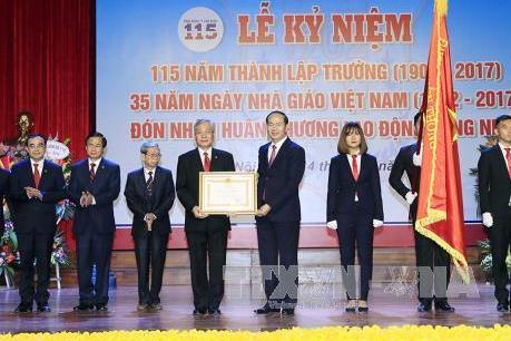 Phát triển Đại học Y Hà Nội thành mô hình đại học khoa học sức khỏe trọng điểm quốc gia