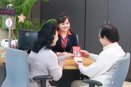 Sacombank tung ưu đãi hấp dẫn cho khách gửi tiết kiệm