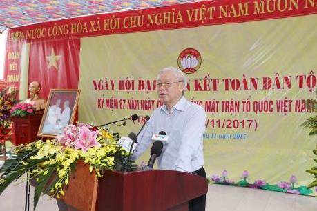 Tổng Bí thư dự Ngày hội đại đoàn kết toàn dân tộc tại Làng văn hóa Thượng Điện (Hải Phòng)