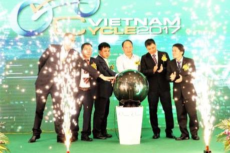 Khai mạc triển lãm quốc tế xe hai bánh Việt Nam 2017