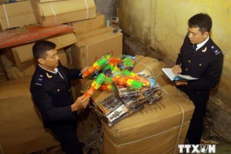 Lại "nóng" câu chuyện chống buôn lậu