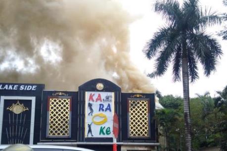 Điều tra nguyên nhân vụ cháy lớn tại quán Karaoke ở Linh Đàm, Hà Nội