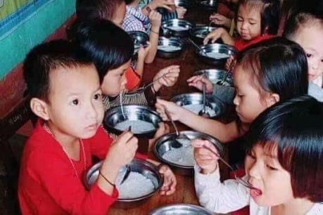 Sẽ xử nghiêm nếu Trường Mầm non Thạch Ngàn lạm thu và bớt tiền ăn của trẻ