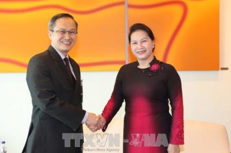 Chủ tịch Quốc hội Nguyễn Thị Kim Ngân bắt đầu thăm chính thức Cộng hòa Singapore