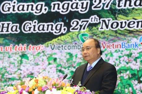Thủ tướng Nguyễn Xuân Phúc: Hà Giang cần “xắn tay áo” cùng doanh nghiệp
