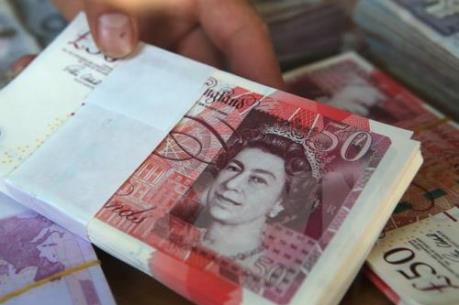 Đồng bảng Anh tăng giá sau khi London đạt thỏa thuận về “hóa đơn ly hôn” với EU