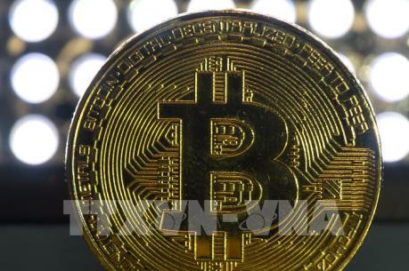Bitcoin thổi bùng quan ngại "bong bóng" trên thị trường tiền ảo