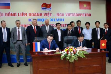 Vietsovpetro khó hoàn thành kế hoạch khai thác dầu thô