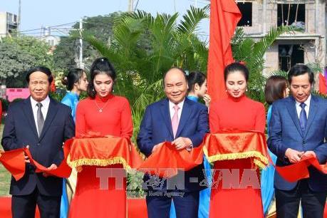 Thủ tướng thị sát một số công trình kinh tế - xã hội tại Hải Phòng