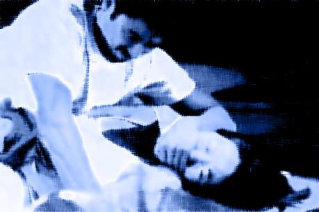 Bắt khẩn cấp nghi can trong vụ giết người, giấu xác dưới nền nhà