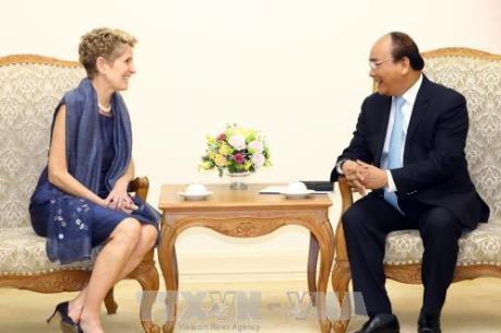 Thủ tướng Nguyễn Xuân Phúc tiếp Thủ hiến Bang Ontario (Canada)