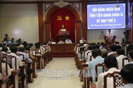 Bàn giải pháp phát triển kinh tế - xã hội năm 2018 theo hướng bền vững