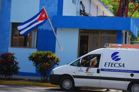 Cuba mở dịch vụ gửi tin nhắn điện thoại trực tiếp đến Mỹ