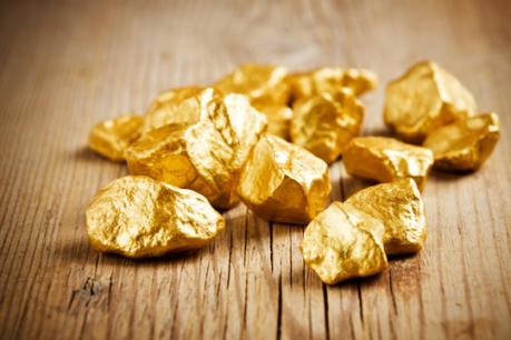 Thị trường vàng phiên đầu tuần biến động trái chiều