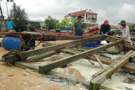 Sớm chi trả bảo hiểm cho doanh nghiệp bị thiệt hại do bão số 12